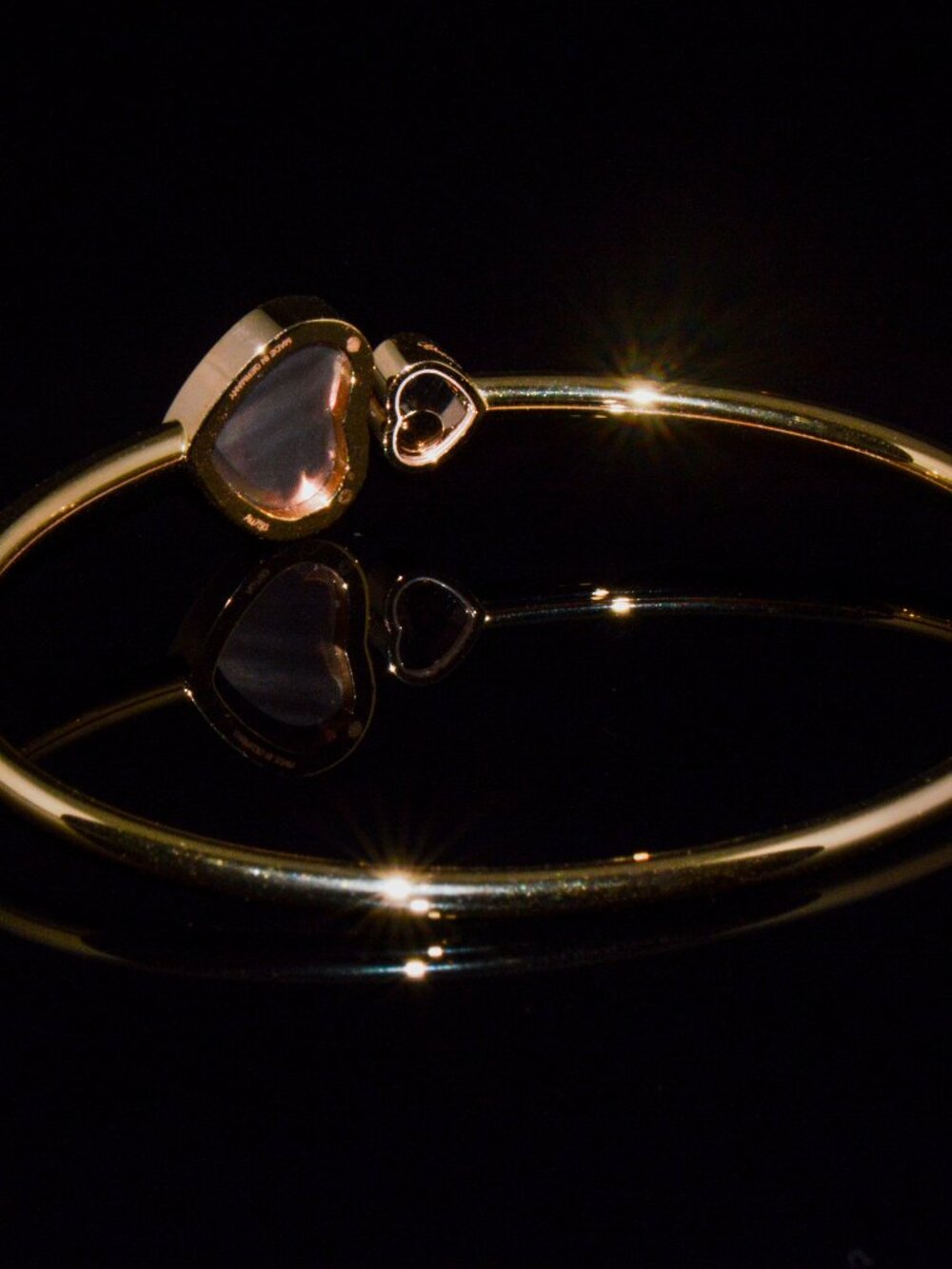 Chopard Happy Hearts Tahitian Mother-of-Pearl Diamond 18K Rose Gold Bangle - Picture 4 of 16